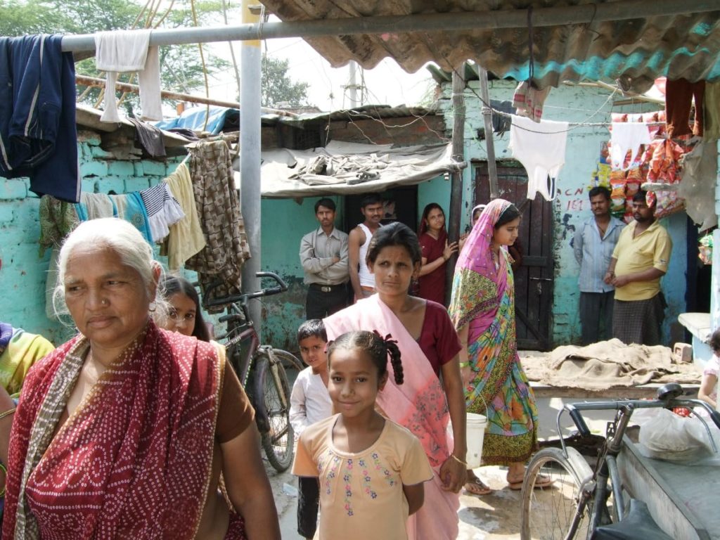 Dépistage Des Patients Souffrant De Troubles De La Vue Dans Les Bidonvilles De New-delhi Vision for All